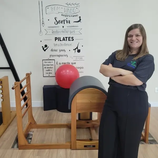 Aula de Pilates na Clínica Barros — fortalecimento e bem-estar